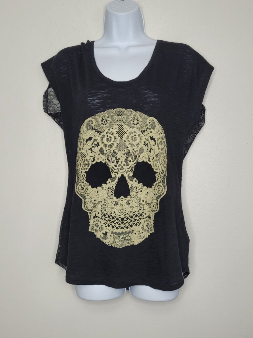 Express black lace skull emo grunge scene queen oversized short sleeve top M